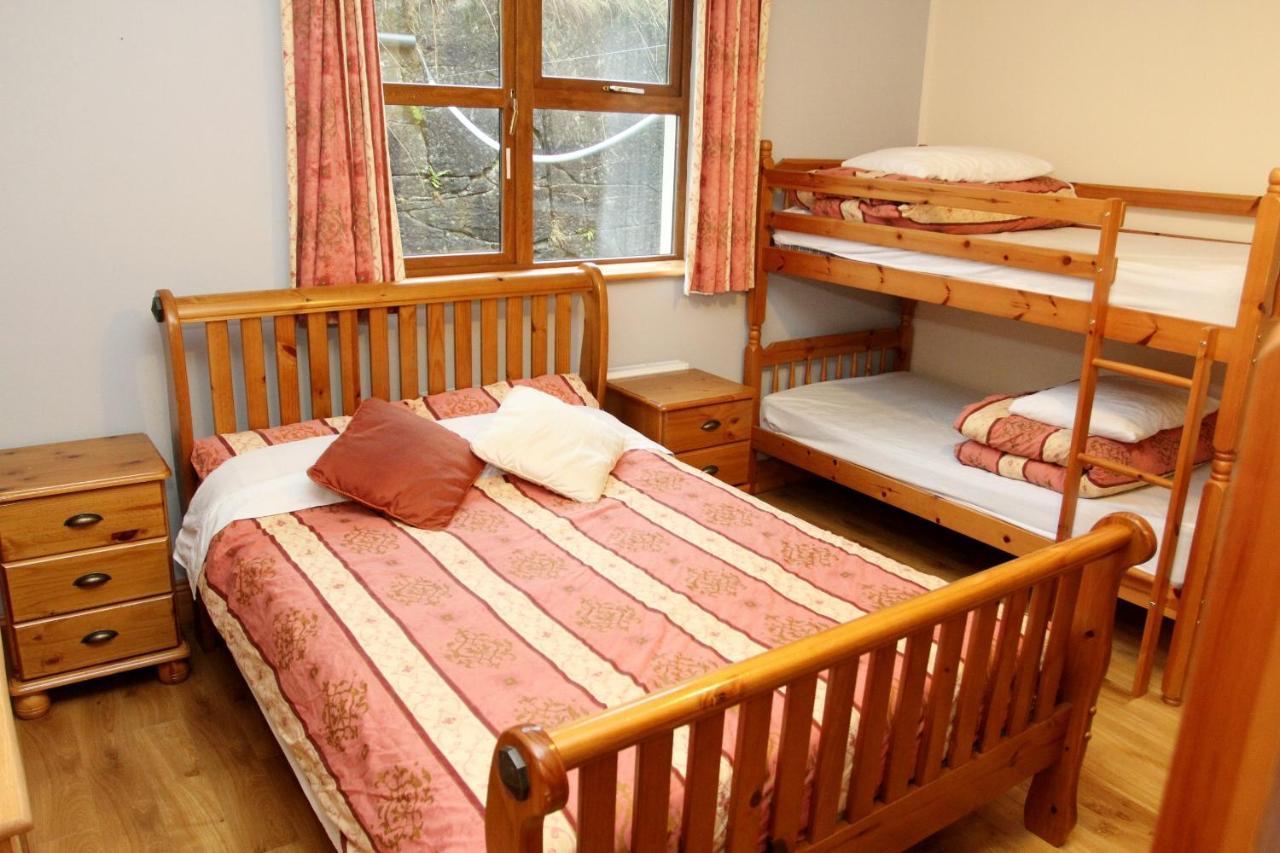 Clare'S Rock Self-Catering Accommodation Carron Exteriör bild