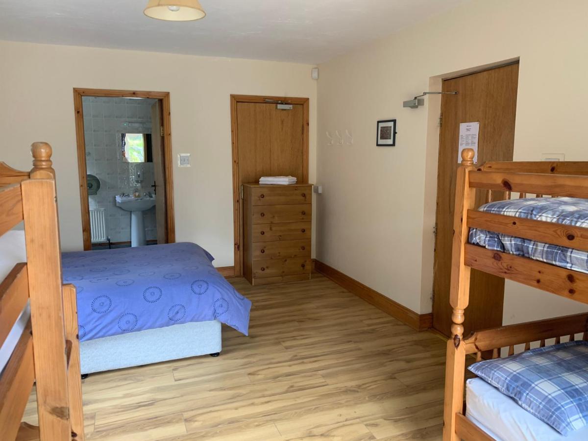 Clare'S Rock Self-Catering Accommodation Carron Exteriör bild